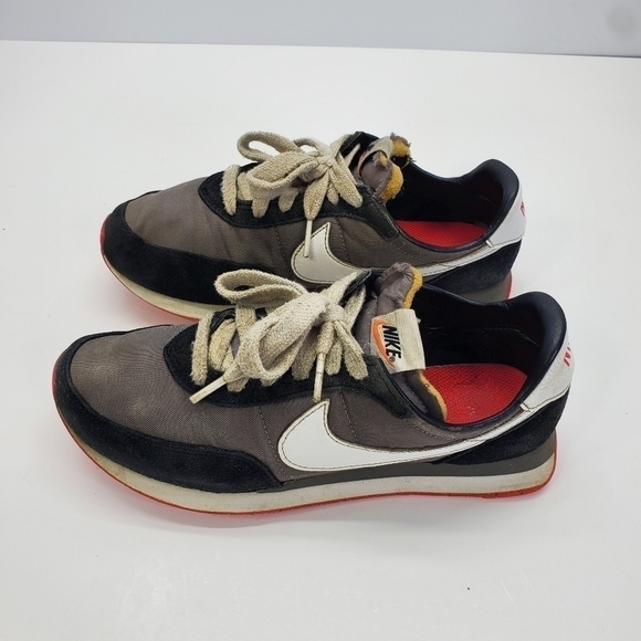 Nike Waffle Trainer 2 Youth Size 4.5 Shoes DC6477 005 - Picture 5 of 13